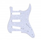 Musiclily Pro 11-Hole 62 Vintage Style Strat SSS Pickguard for American Stratocaster 62, 1Ply White